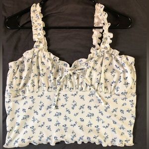 Woman’s Floral crop tank